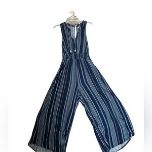 In good condition,no rips ,no stains